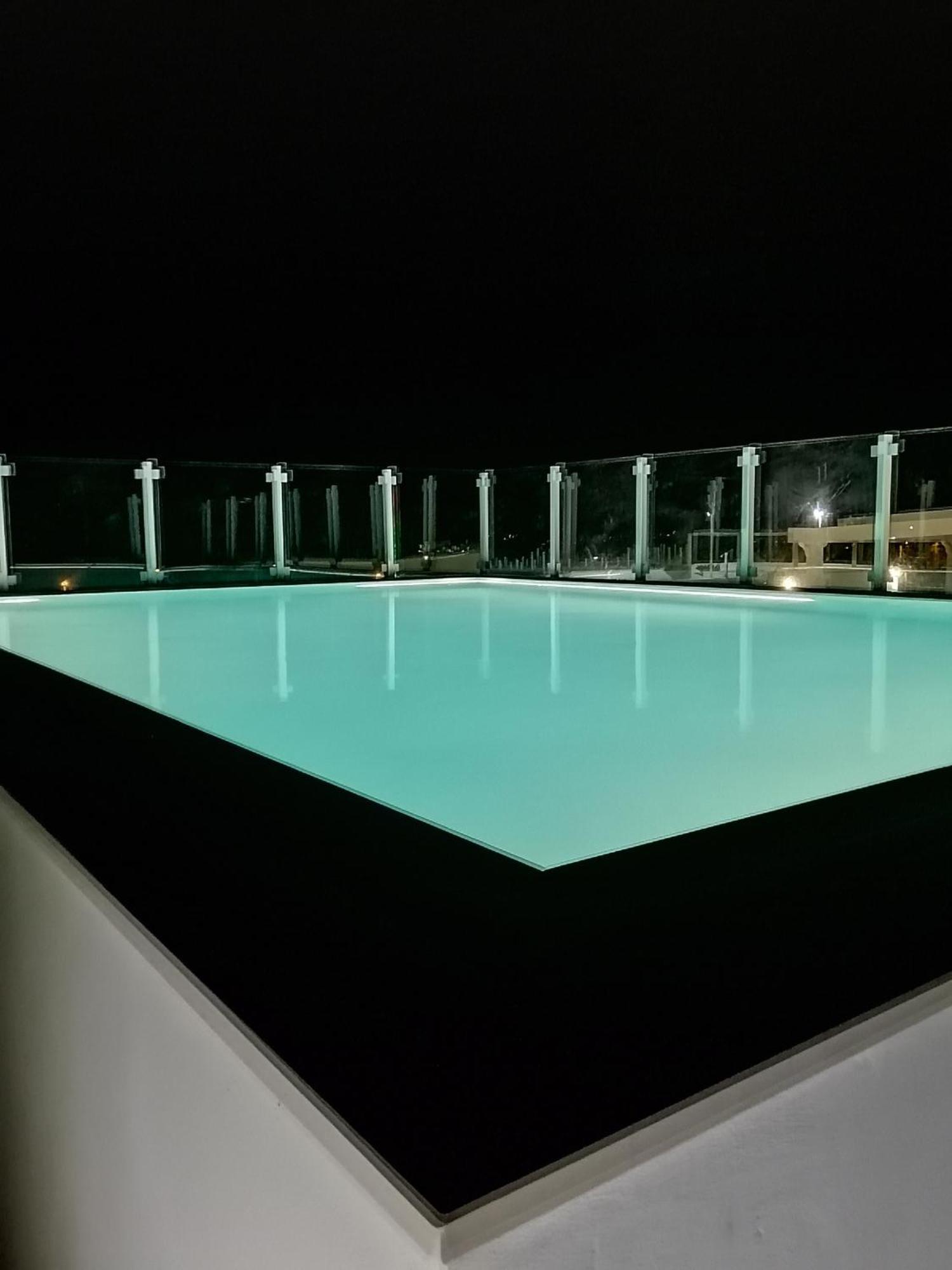 Appartamento Piscina Panoramica Vista Mare - Wifi - Ac Int 9 Santa Maria al Bagno Camera foto